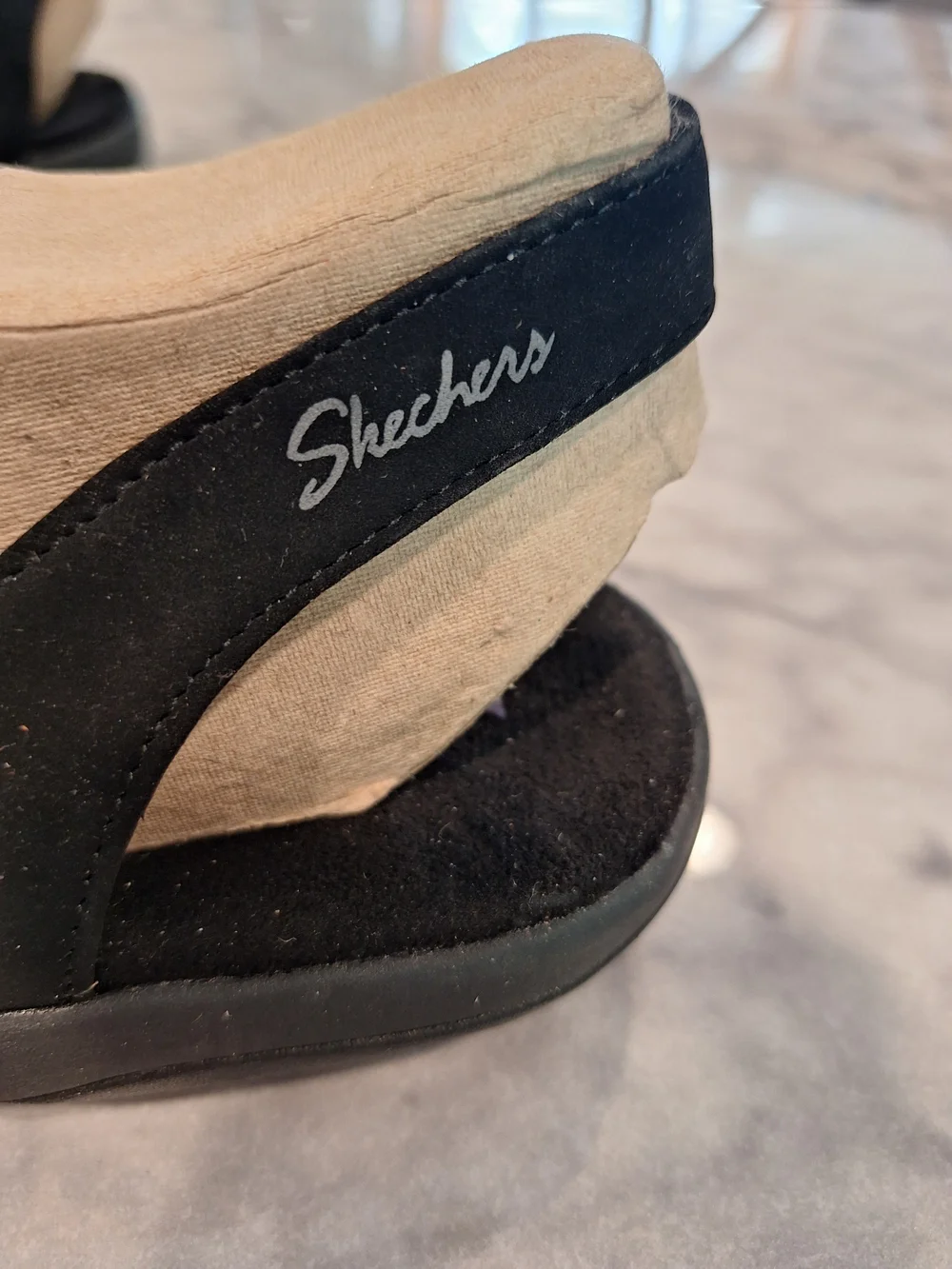 Skechers 11M Women's Black Strappy Memory Foam Sandals